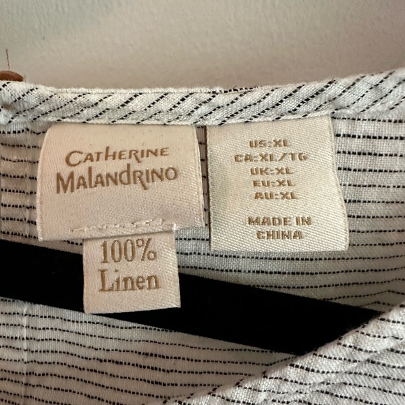 Linen Top - Picture 3 of 4